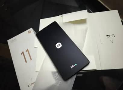 Xiaomi 11t pro 8/256 with box charger
