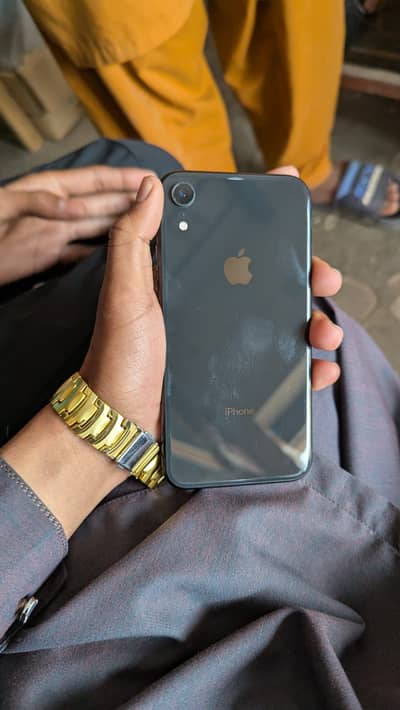 iPhone XR