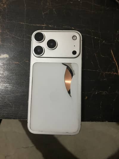 iphone xr converted 17pro