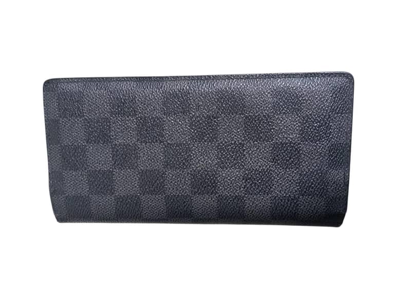 Louis vuitton wallet coded 0
