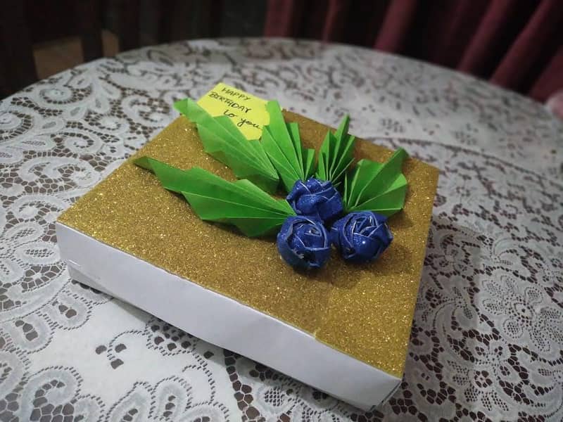 Scrapbook/Exploding box/Gift Box 0