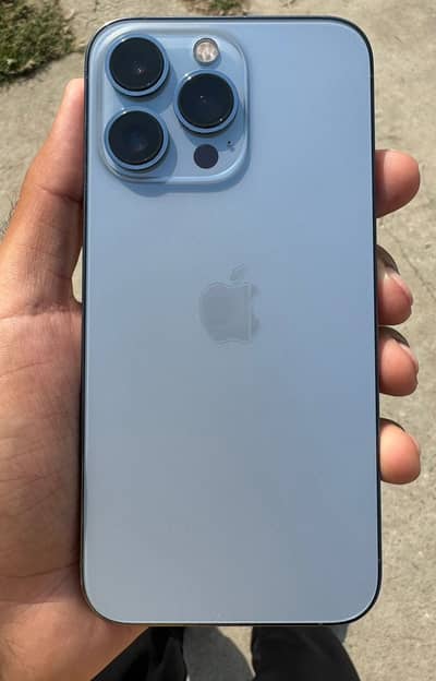 iPhone 13 Pro | 512GB Factory Unlocked | With Original 20W Charger