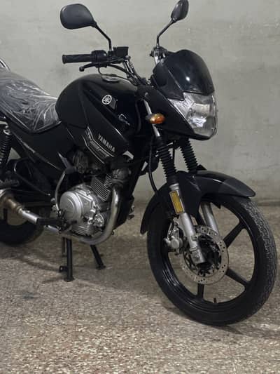 Yamaha ybr125cc 2015 model ( japniess model )
