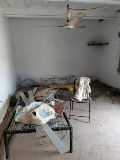 2.5 Marla House 2 bedroom 1 bathroom Electricity water bachelor family available Tahir Khan 03115850472