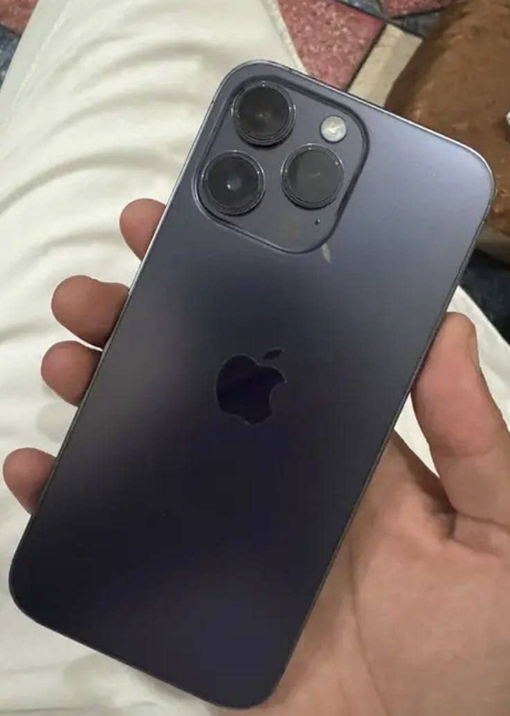 iPhone 14pro 0