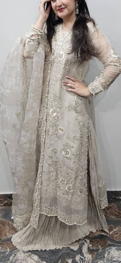 Branded dresses haseen’s/lulusar/threadsndmotifs