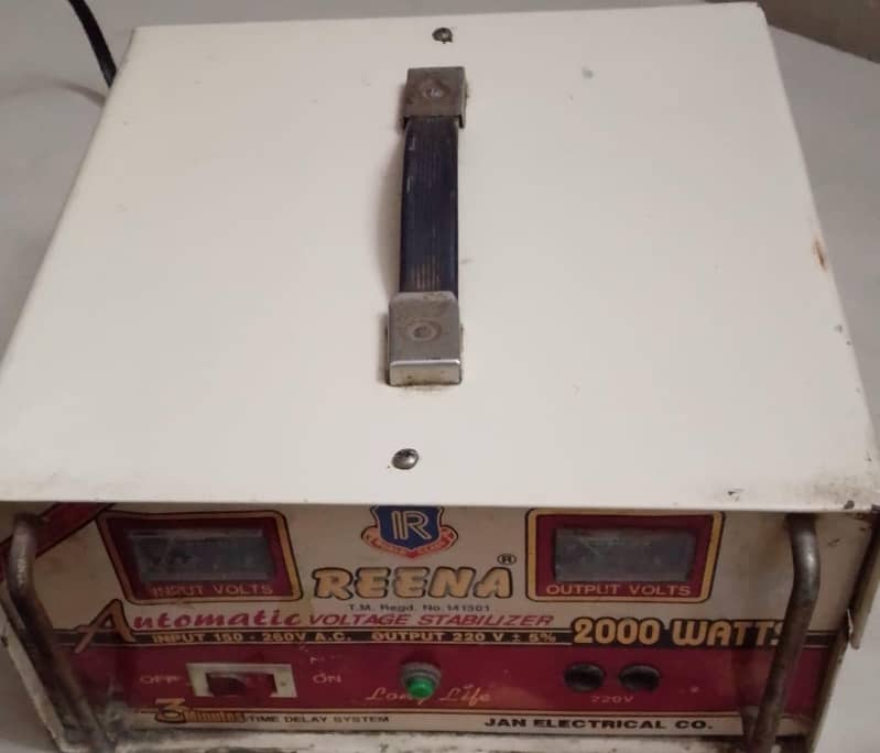 Reena Stblizer 2000Watt 1