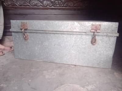 trunk for sale achi condition mn