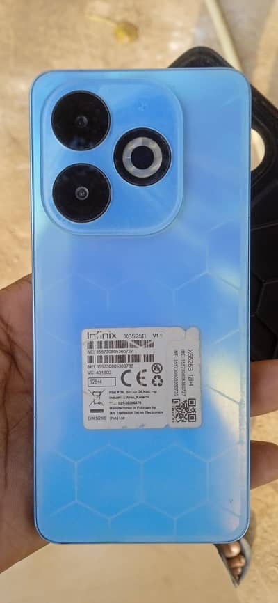 4/128 all ok good condition