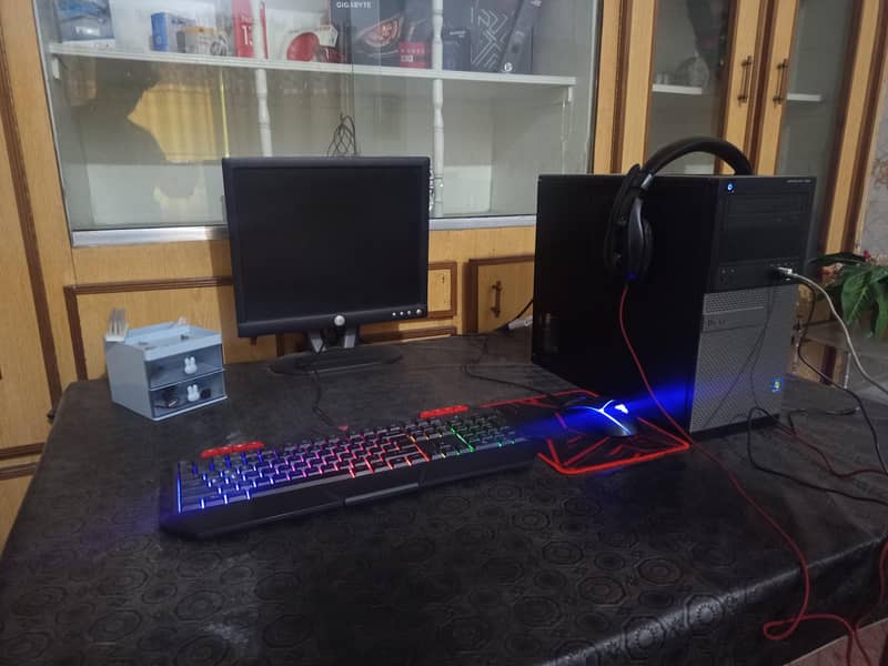 Full Gaming Setup 0