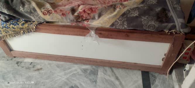 simple and strong double bed