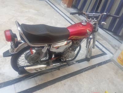 CG 125 2021 Silver Edition