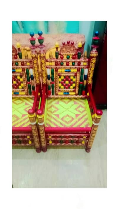 brand new pair of chairs for sale 03159763374