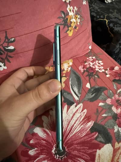 oneplus 8   8/128 dual sim