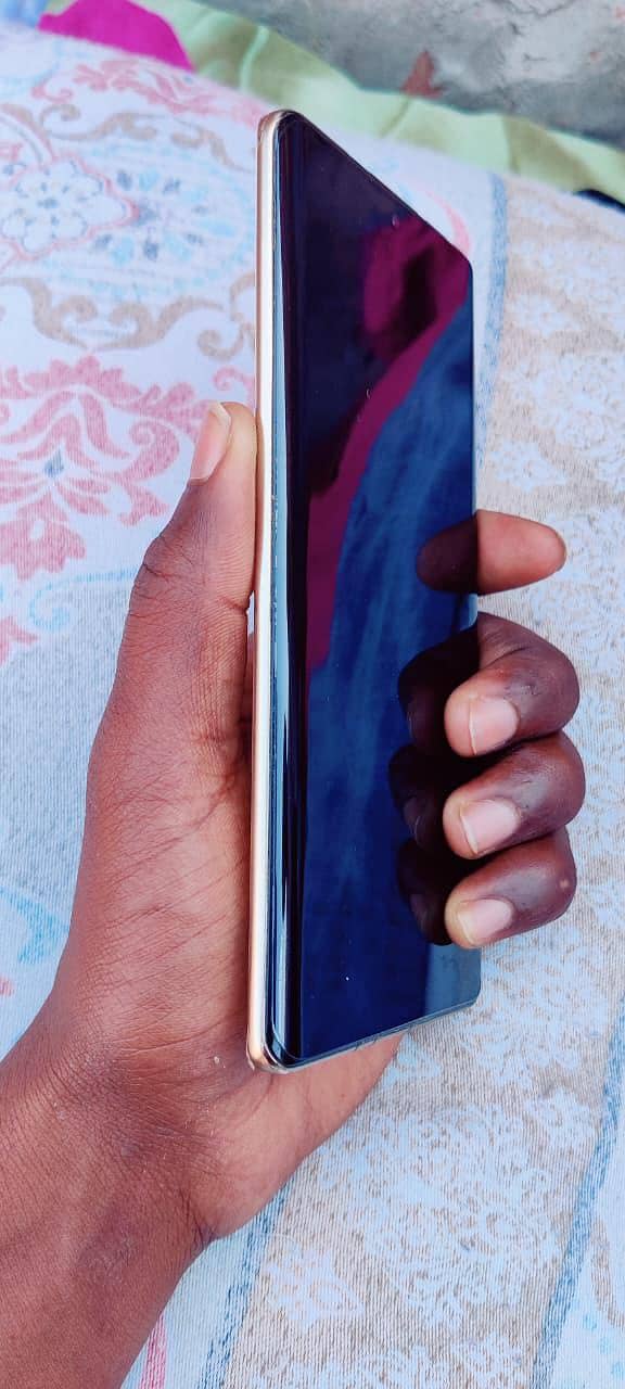 infinix Note 40 pro 1