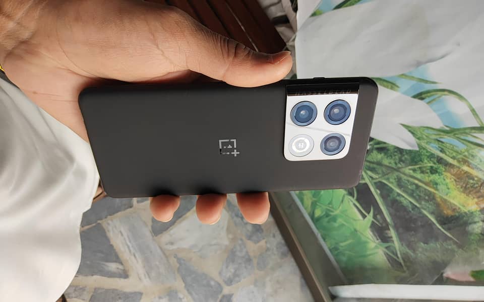 ONE PLUS 10pro 3