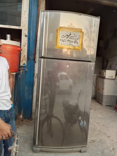 Dawlance Regular Size Big Fridge