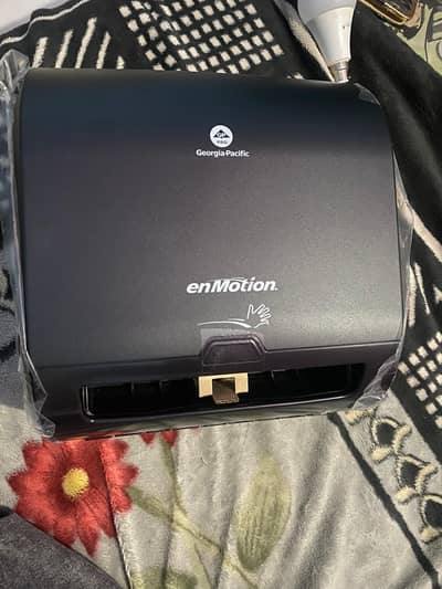 imported touchless tissue towel dispenser