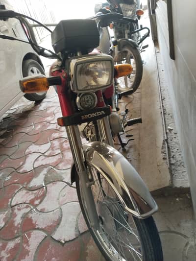 change with Honda down model good condition bike