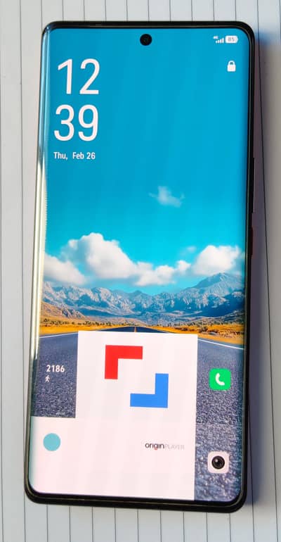 Sim working 4 monthe  tax  sea phone par  5010 rupae hai