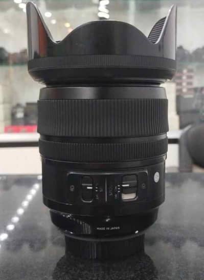 Sigma 24 70 MM F 2.8 DG Art Len's