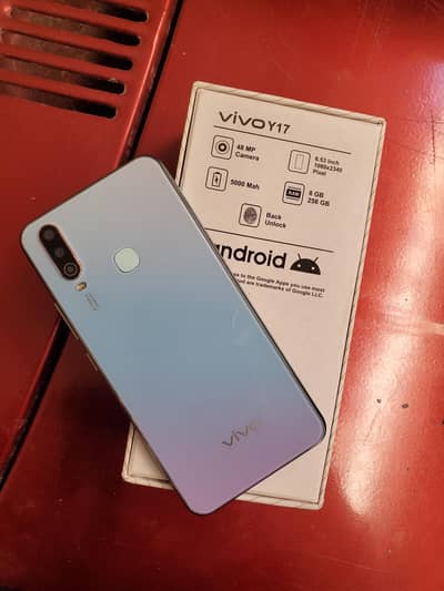 VIVO 8/256 10/10 CONDITION