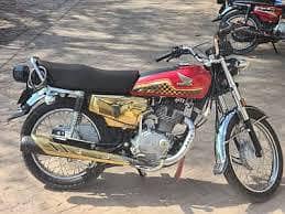 HONDA 125 GOLD EDITION