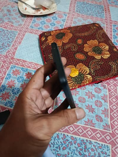 Oppo F21 8gb ram 128