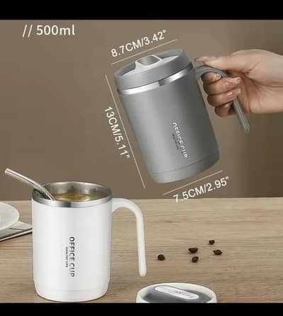 Travel coffee mug