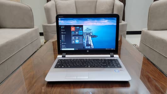 Laptop DELL i5, 7th Gen | Slim, Stylish