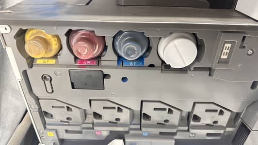 Ricoh 2503 Color machine 6 month use. All ok