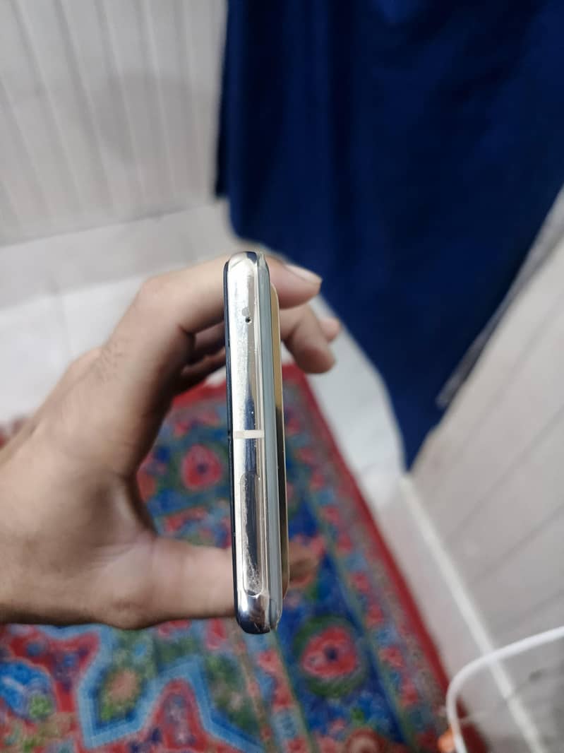 Google pixel 7 pro 4