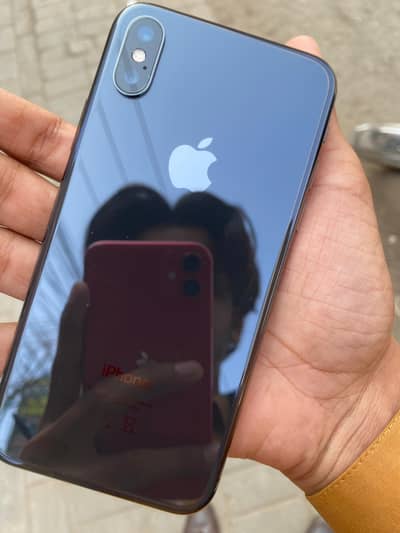IPHONE XS For SELL