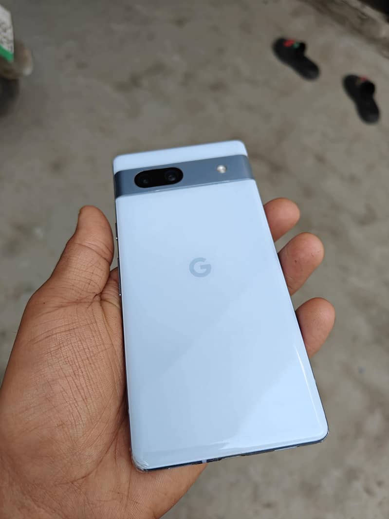 Google pixel 7A 2