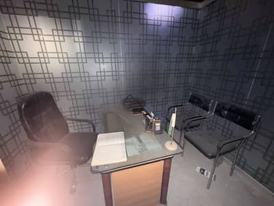 furnished ofc for rent