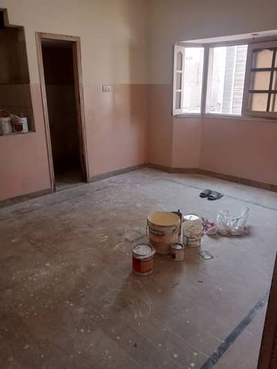 1 Bed room lounge kichan washroom in qayomabad A ariya. ShahBaz BaLoch 0322.5996882