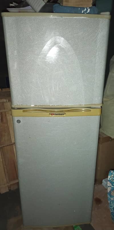 dawlance refrigerator condition good