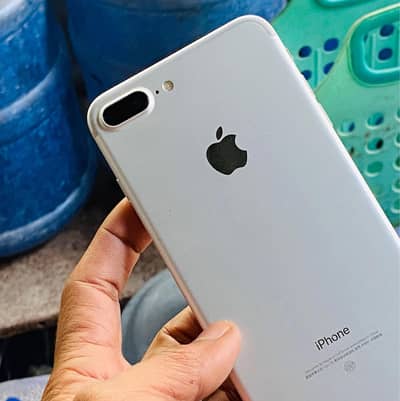 iphone 7 plus 128 GB my WhatsApp number 03 25 022 67 56