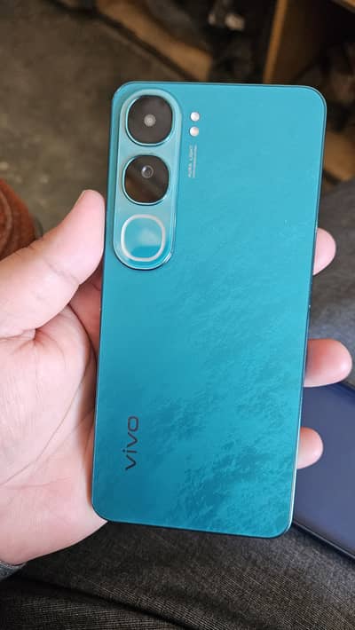 Vivo Y200