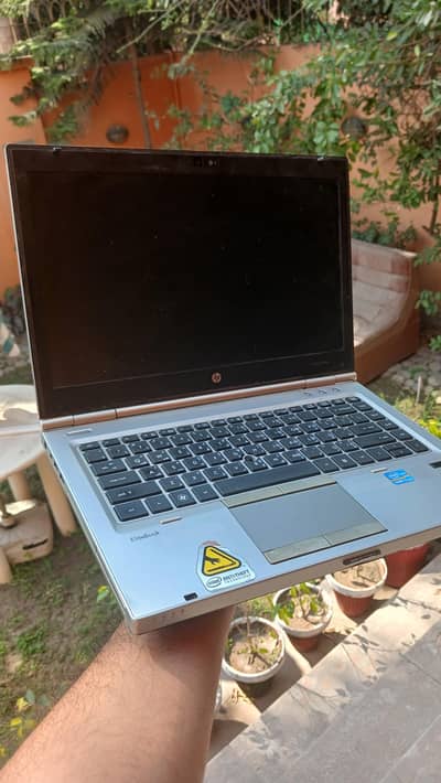 Hp i7 Elitebook 8460p