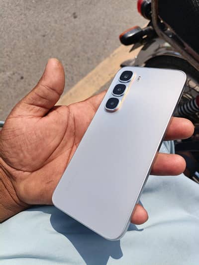 Infinix hot 60 pro