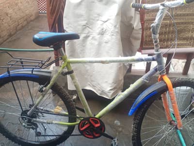 New Bicycle in 10/10 condition