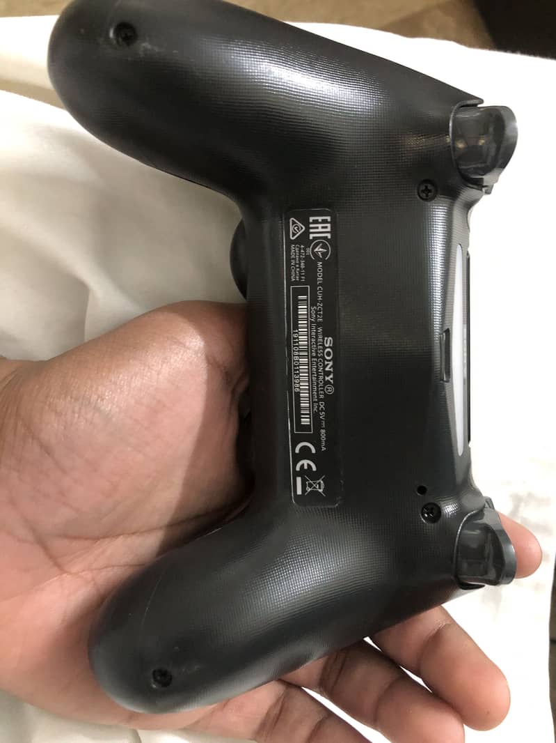 Dual shock 4  controller 8