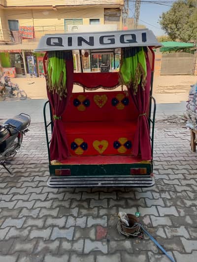 chinchi rickshaw for sale 10 by 10 condition