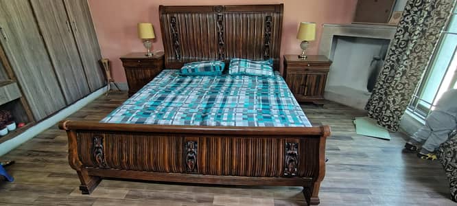 King size kikkar made Bed and Dressing with 2 side tables