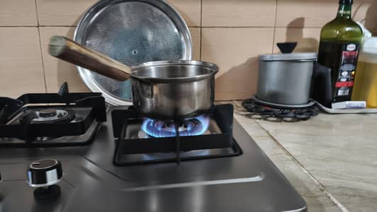 LPG 3 BURNER STOVE Top size 28X 18