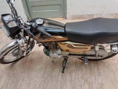 Honda CG 125 Self  start Like A New Bike.