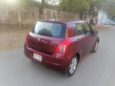 Suzuki swift dlx model 2012 original maroon mettalic only 75000 kms