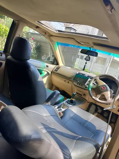 Honda civic Vti Oriel 2005 better than 2006/2004