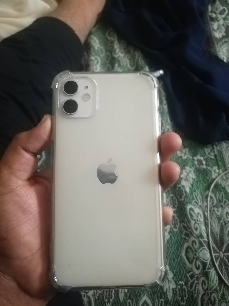 Apple iPhone 11 2